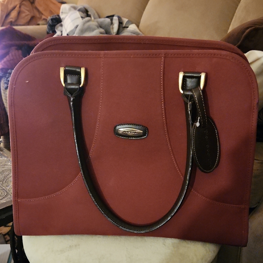 Pierre Cardin Burgundy Travel bag. 3 Parts.